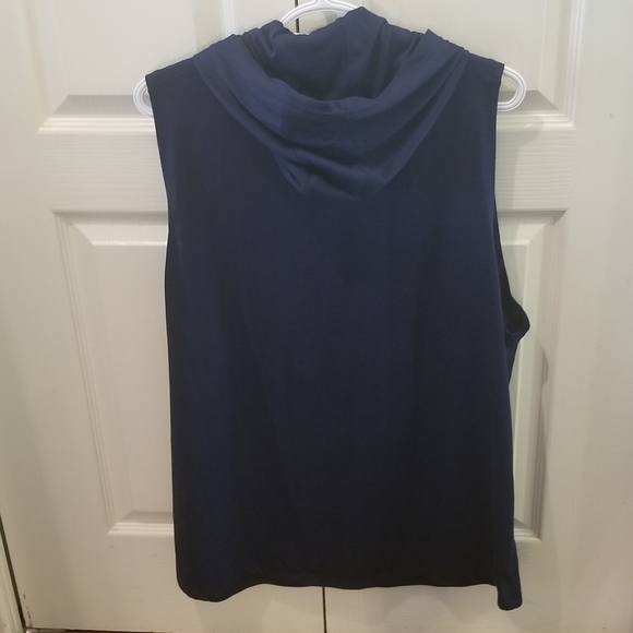 Lot of 3 Under Armour Sleeveless Hoodies (Size XL) - Picture 2 of 12